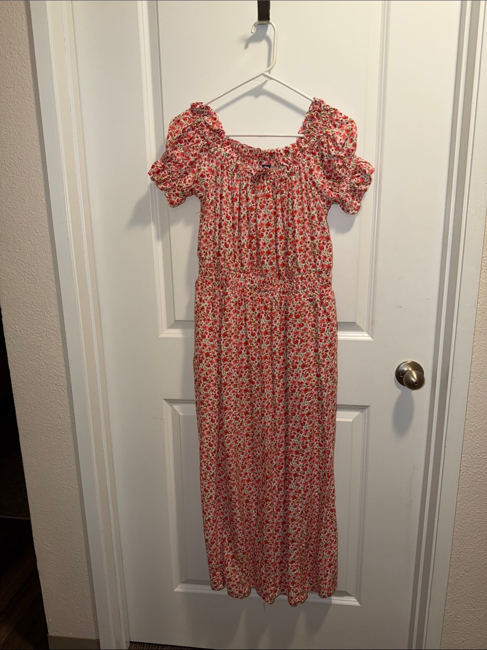 Women’s Pink Floral Smocked Maxi Dress